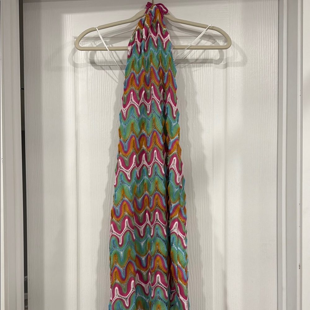 Pink and Orange Backless Dress with Vibrant Design